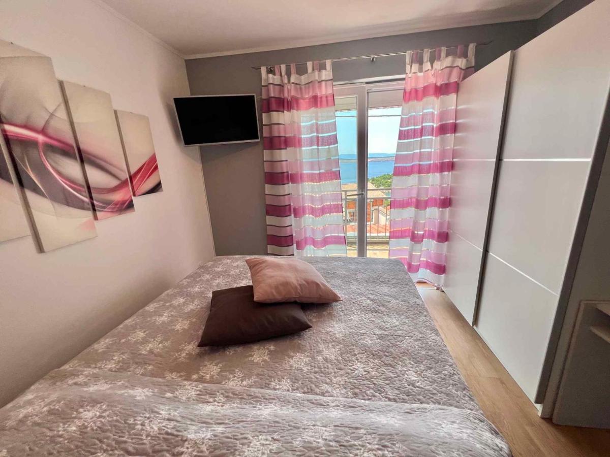 Apartments In Dramalj 45034 Экстерьер фото